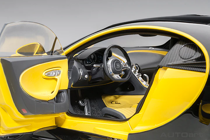 AUTOart 2017 Bugatti Chiron Juane Molsheim Yellow w/ Nocturne Black 1:18 - Image 8