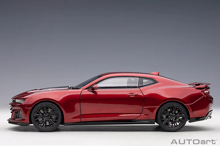 AUTOart 2017 Chevy Camaro ZL1 Garnet Red Tintcoat 1:18 - Image 3