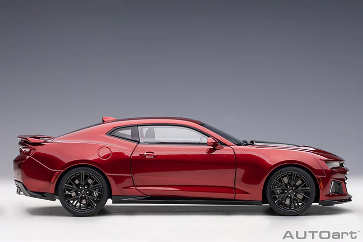 AUTOart 2017 Chevy Camaro ZL1 Garnet Red Tintcoat 1:18 - Image 4