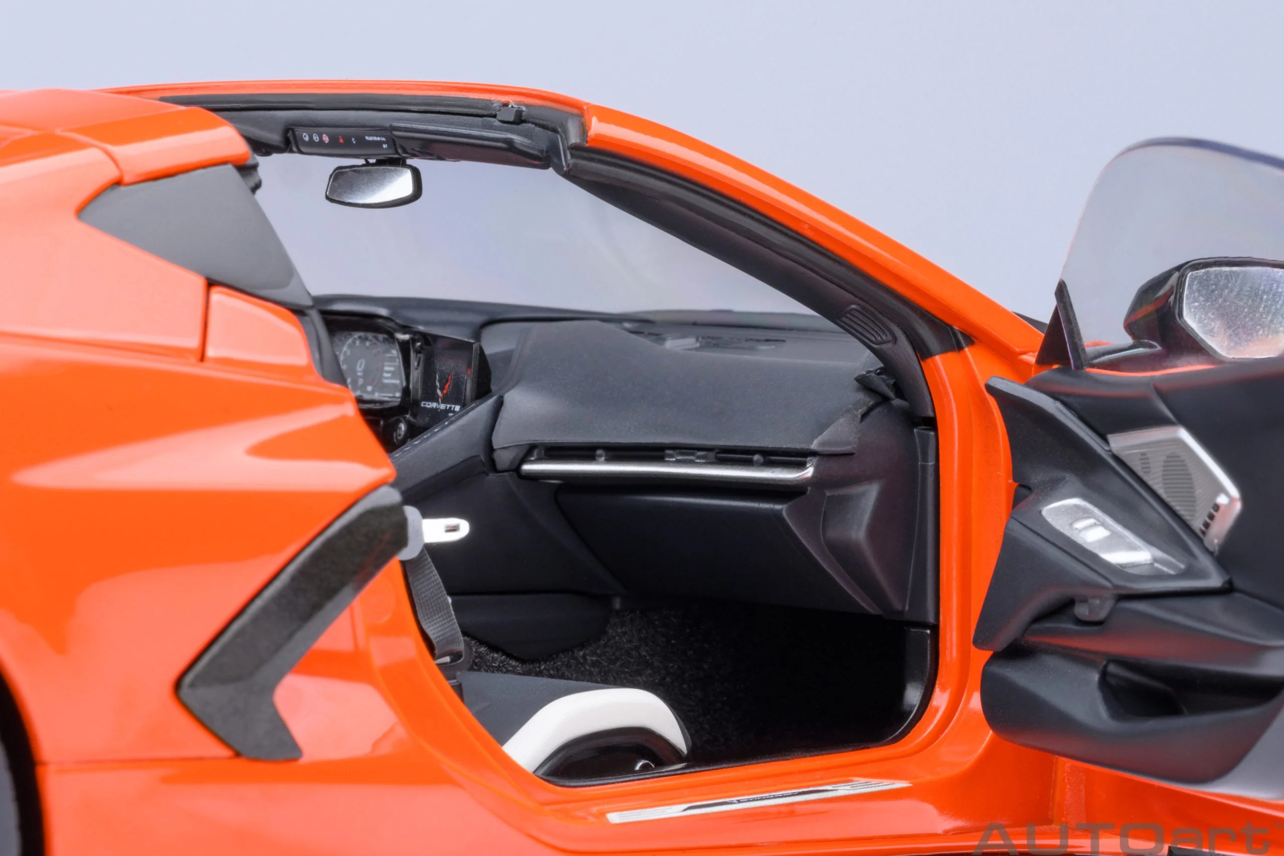 AUTOart Chevy Corvette C8 Z51 Sebring Orange 1:18 - Image 12