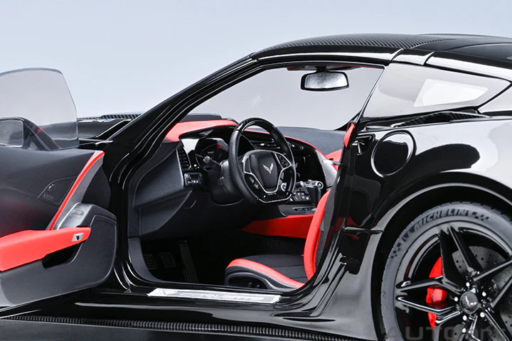 AUTOart Chevy Corvette ZR1 Gloss Black 1:18 - Image 9