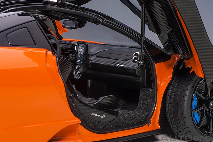 AUTOart Mclaren Senna Trophy Mira Orange 1:18 - Image 10