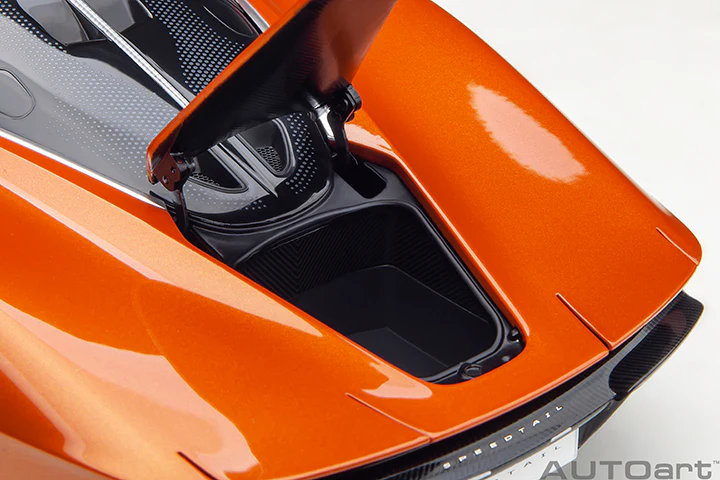 AUTOart Mclaren Speedtail Volcano Orange 1:18 - Image 17