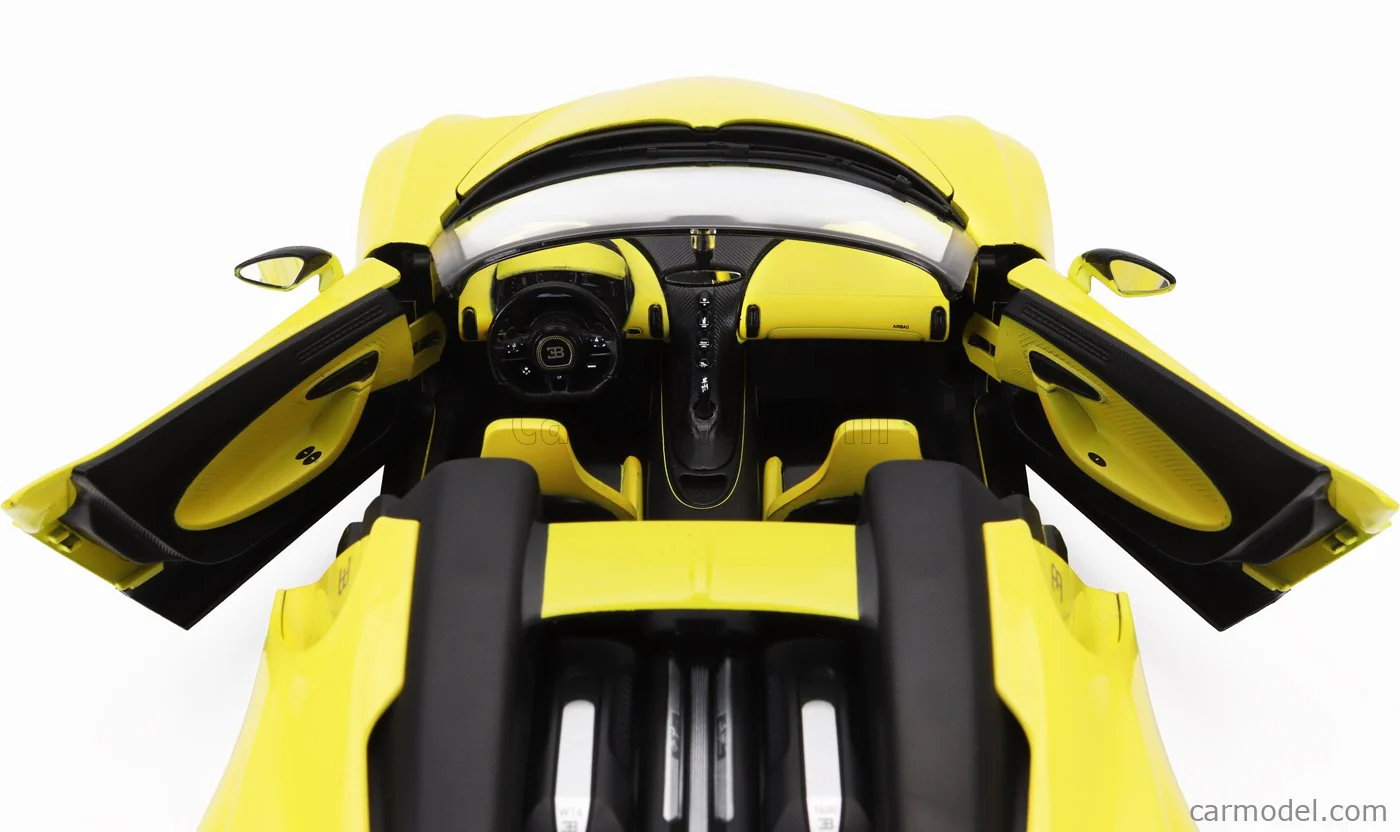 Bburago 2023 Bugatti W16 Mistral Yellow 1:18 - Image 5