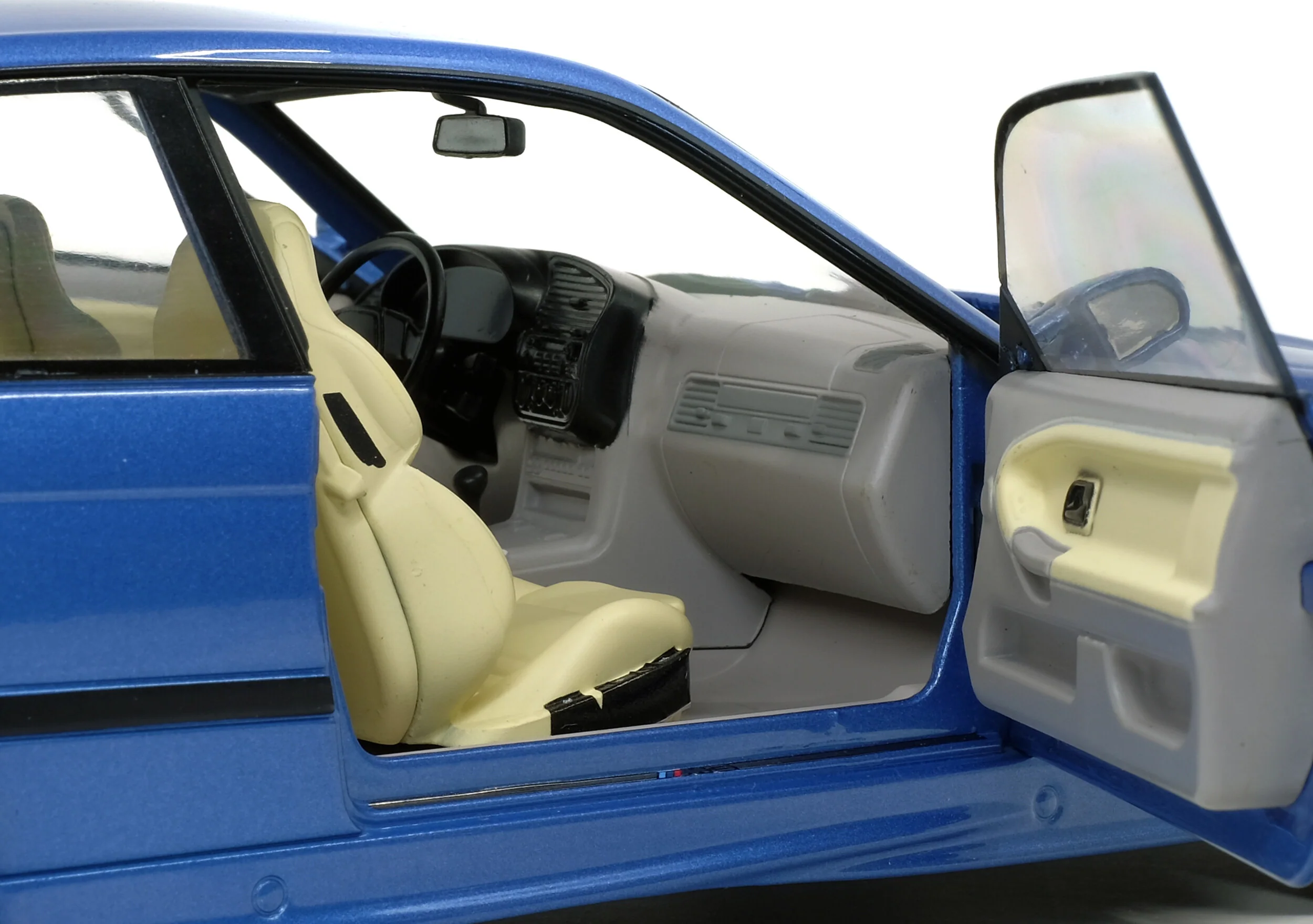 Solido 1994 BMW E36 Coupe M3 Blue Estoril 1994 - Image 10
